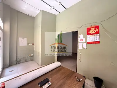 Front Side Shop | D-08 China Cluster | Ideal Location