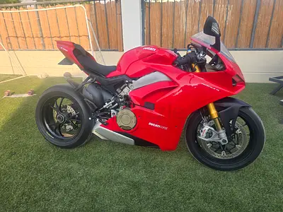 Ducati Panigale V4S