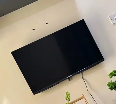 Nikai 32-inch LED television.