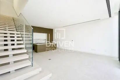 Spacious Layout | Family Living | Investment Deal