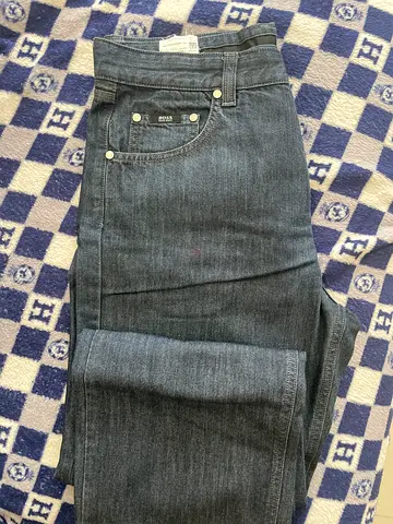 Dark blue slim jeans, size 31