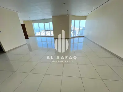 Spacious 3BHK| Master Bedroom| Free Parking | Free AC