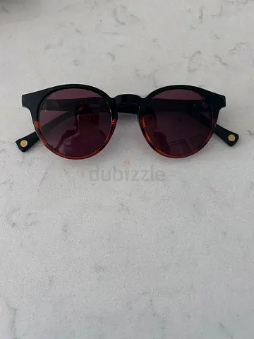 Rossmann Round tortoiseshell sunglasses with dark lenses - used
