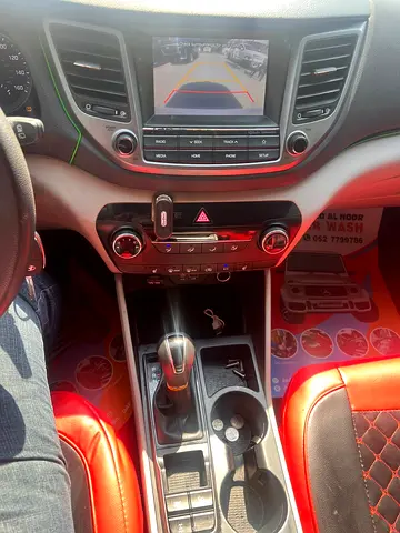 2018 Hyundai TUCSON — миниатюра 16