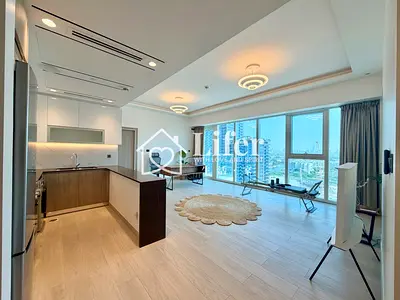 Vacant | Corner Unit | Lake & Uptown View