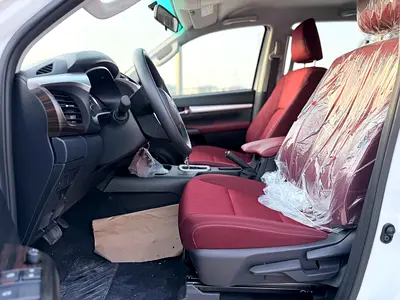 2026 Toyota HILUX — миниатюра 11