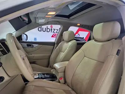 2016 Infiniti QX70 — миниатюра 11