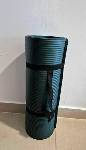 Thick Foam Exercise/Yoga Mat with Carry Straps - Good Condition