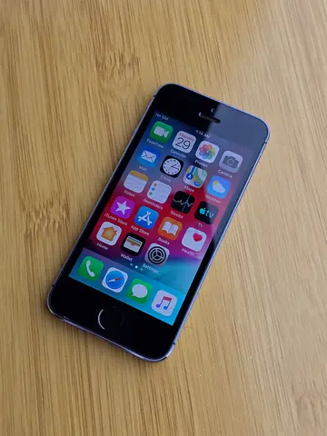 Apple iPhone 5S SIM Locked