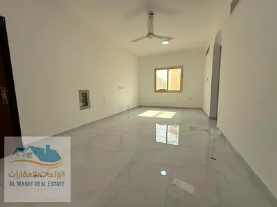 🔥🏡 **غرفة وصالة للإيجار السنوي في عجمان – المويهات** 🏡🔥 📍 **الموقع: المويهات – قريب من المدارس** ✨ شقة مميزة بمساحة مناسبة 🛏️ غرفة وصالة 🚿 2