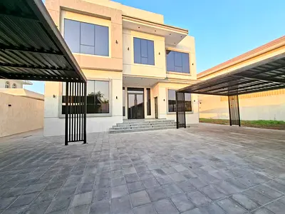 Luxury 5b villa with all master bedroom/ maid room/parking shed/ turrfa sharjah
