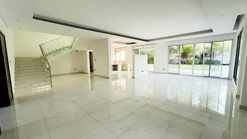 Luxury 6BR Villa |Pool | Fully Equipped |Barsha 2