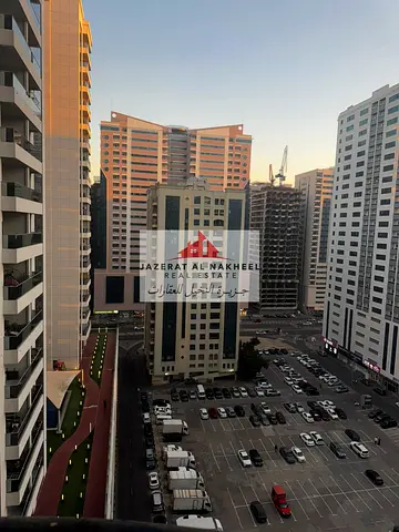 للاستثمار او للسكن غرفتين وصاله بالنهده برج نضيف وموقع مميز